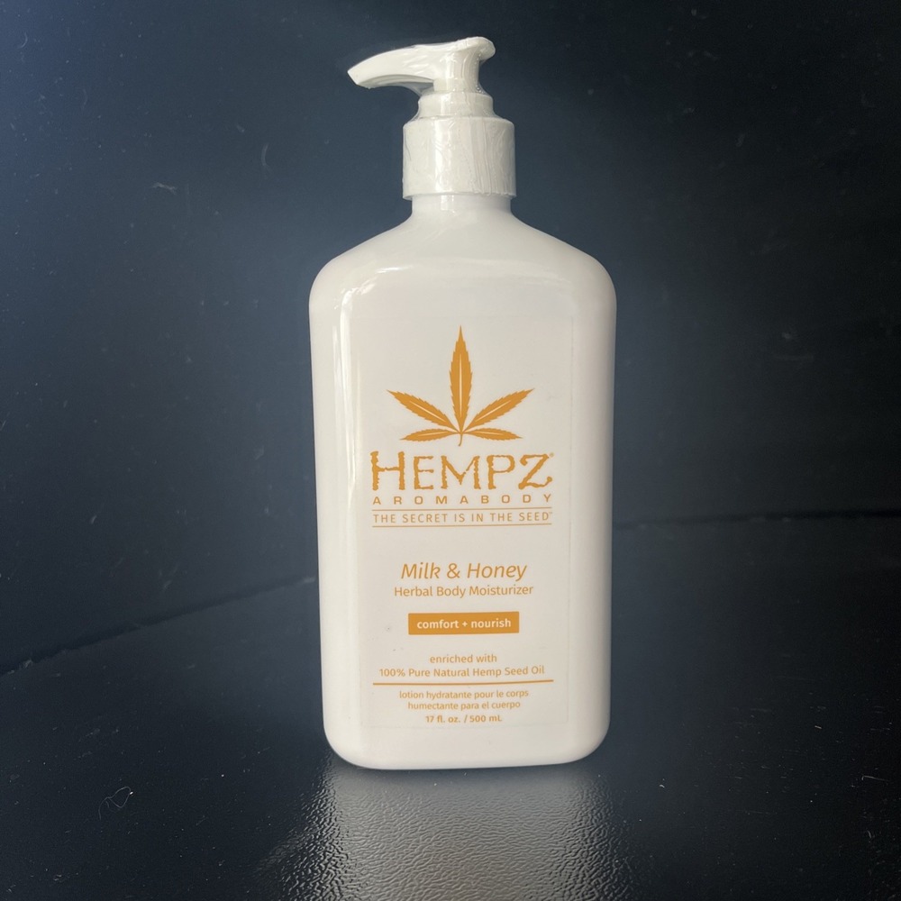 HEMPZ Milk & Honey Herbal Body Moisturizer 17 oz Daily Lotion 676280031579